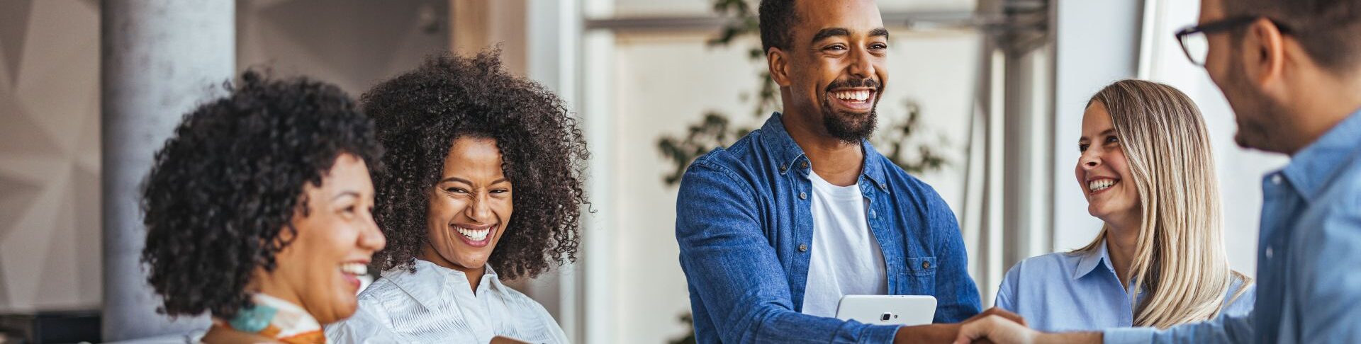 Rejoignez-nous. Espace recrutement de l'entreprise Sincrone IT. Offres d'emplois et vision RH.