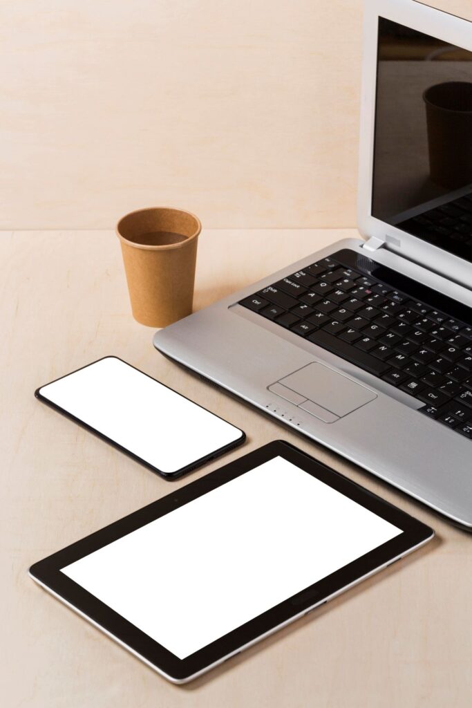 Avec de la téléphonie cloud Sincrone IT, la mobilité des terminaux est facilitée : iphone, ipad, ordinateur