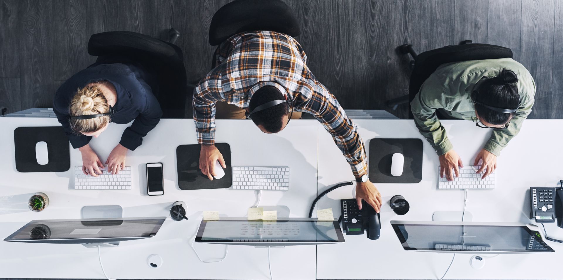 Sincrone IT propose aux entreprises des solutions de téléphonie On-premise.