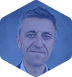 Photo portait de Regis Croguennoc au format losage avec filtre bleu